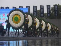 ϾǸ ܆᣿